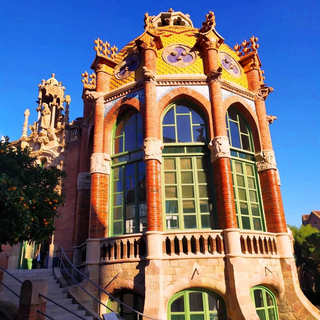 Больница Креста и Павла Больница Креста и Павла